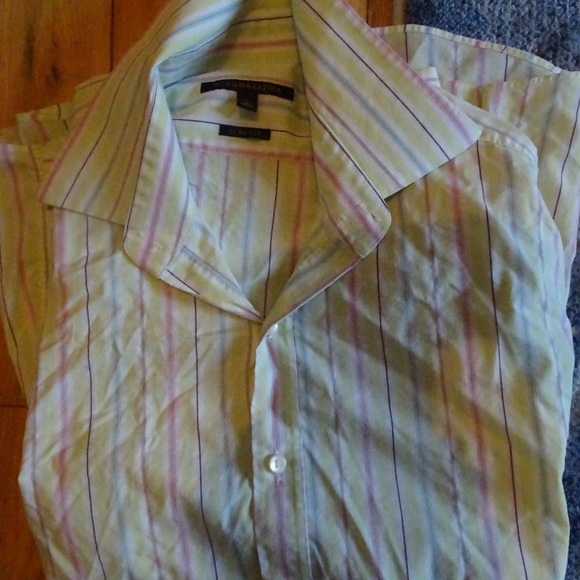 BCBGMAXAZRIA SLIM FIT SHIRT - Picture 2 of 2